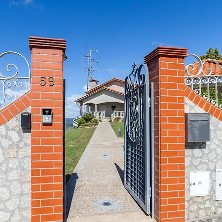 Bright Apartment, By Hopstays Villa