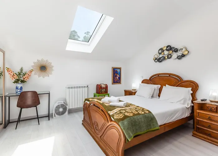 Bright Apartment, By Hopstays Villa *